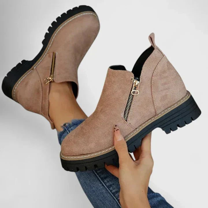 Thalyanna™ | Kényelmes csizma