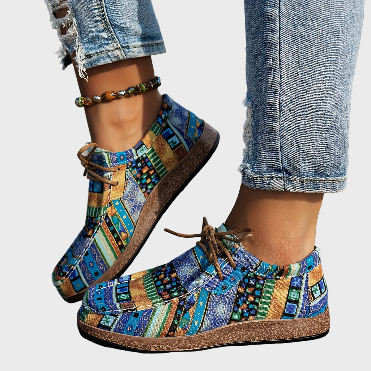Kincső - Boho Mintás Sportcipő